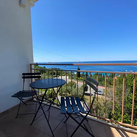 Pergola-apartment Roko *