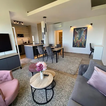 Pergola-apartment Roko *