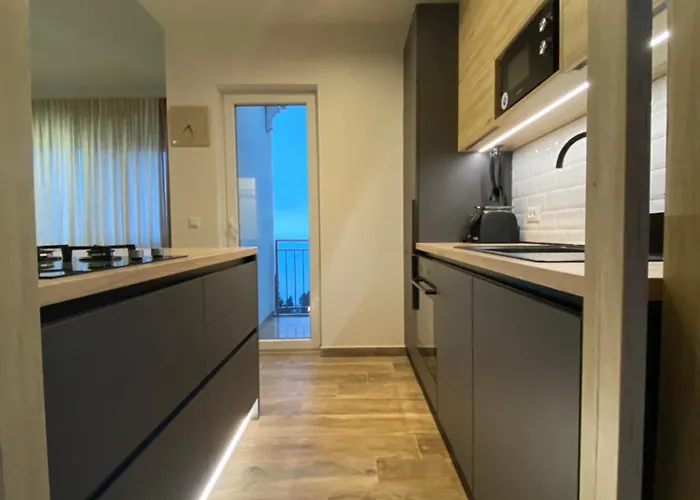 Pergola-apartment Roko Daire *