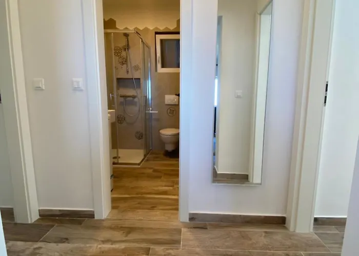 Pergola-apartment Roko Mlini