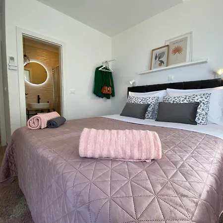 Pergola-apartment Roko Διαμέρισμα