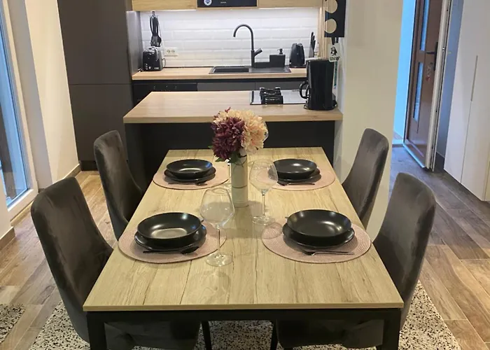 Pergola-apartment Roko アパート *