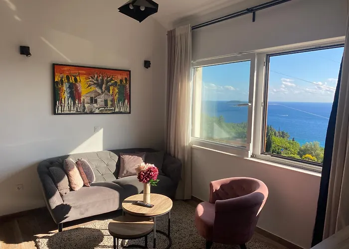 Pergola-apartment Roko ムリニ